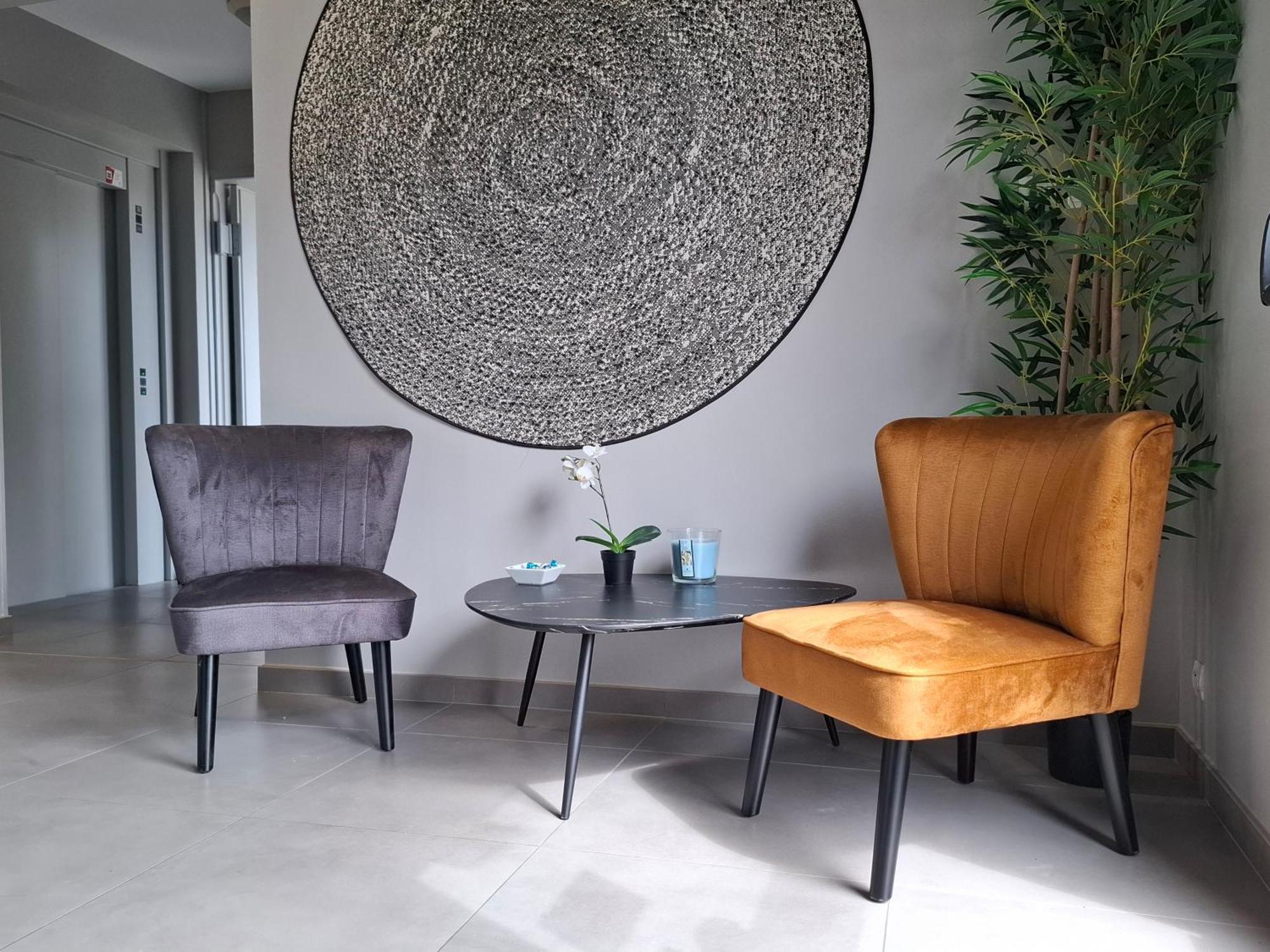 Hotel Le Saint Vincent Lyon Sud Vourles Kültér fotó