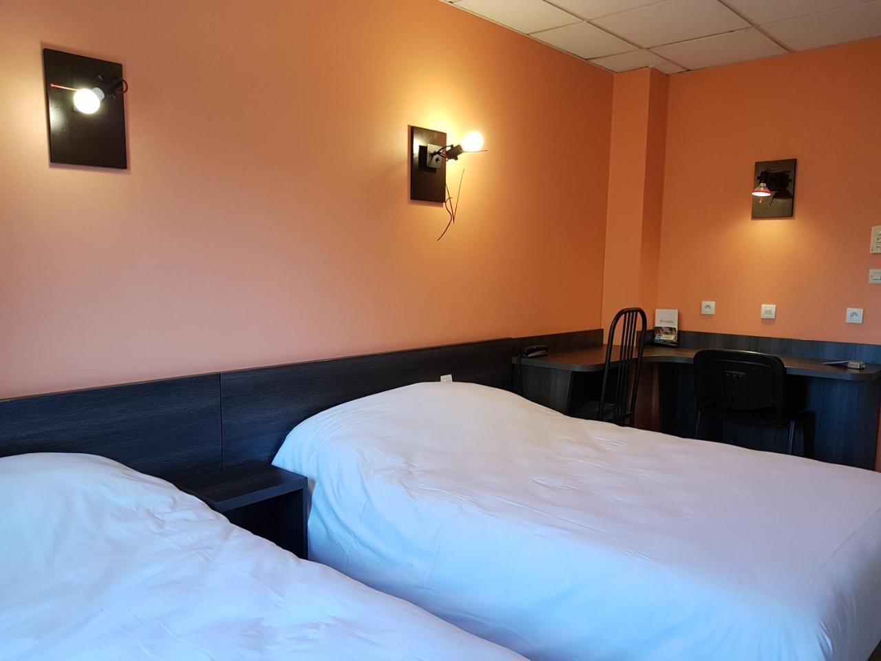 Hotel Le Saint Vincent Lyon Sud Vourles Kültér fotó